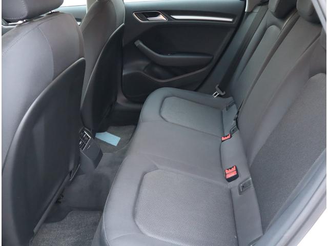 A3 スポーツバック30TFSI 認定中古車 ワンオーナー 禁煙車 ETC ナビゲーションplusパッケージ アドバンストキーシステム(16枚目)
