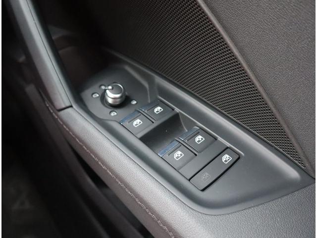 A3 スポーツバック30TFSI Sライン 認定中古車 ワンオーナー 禁煙車 ETC レンタカー コンビニエンス&アシスタンスパッケージ ナビゲーションパッケージ ラグジュアリーパッケージ(19枚目)