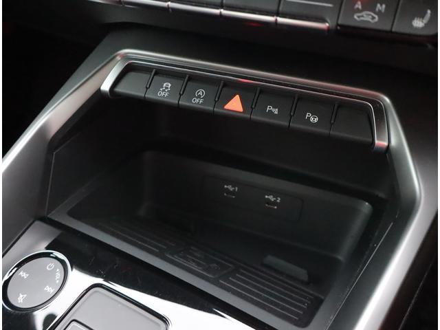 A3 スポーツバック30TFSI Sライン 認定中古車 ワンオーナー 禁煙車 ETC レンタカー コンビニエンス&アシスタンスパッケージ ナビゲーションパッケージ ラグジュアリーパッケージ(24枚目)