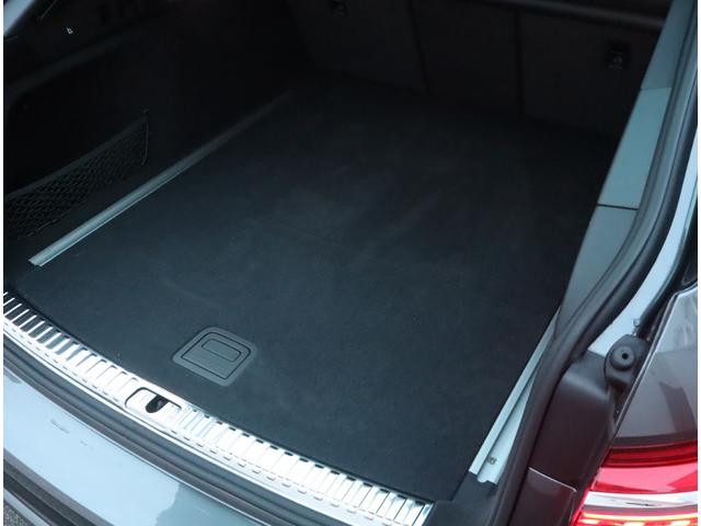 Ａ６アバント ４５ＴＦＳＩクワトロ　Ｓライン　認定中古車　ワンオーナー　禁煙車　ＥＴＣ　テクノロジーパッケージ　Ｓ　ｌｉｎｅ　パッケージ　ＨＤマトリクスＬＥＤヘッドライト　バルコナレザーｓ　ｌｉｎｅロゴ（8枚目）