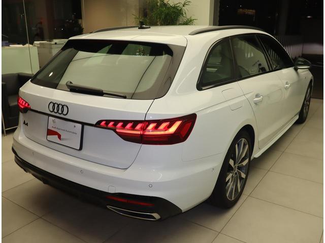 Ａｕｄｉ正規ディーラーが高品質をお約束。高度な訓練・教育を受けたＡｕｄｉ専任メカニックが、１００項目にもおよぶ精密な点検を実施。すべてクリアしたＡｕｄｉ車だけ、あなたのお手元に届けられるのです