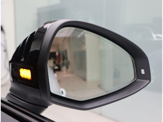 Ａｕｄｉ正規ディーラーが高品質をお約束。高度な訓練・教育を受けたＡｕｄｉ専任メカニックが、１００項目にもおよぶ精密な点検を実施。すべてクリアしたＡｕｄｉ車だけ、あなたのお手元に届けられるのです