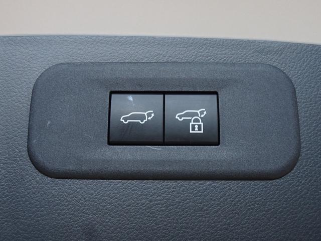 ハンズフリーパワーバックドア