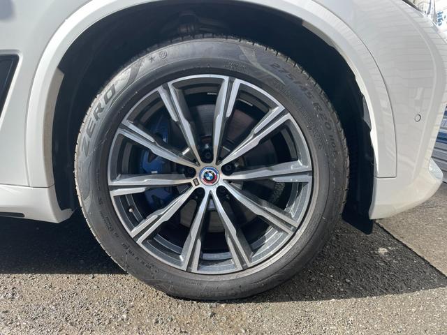 Ｘ５ ｘＤｒｉｖｅ　４０ｄ　Ｍスポーツ　ナビＴＶ　ハーマンカードン　茶革　シートヒーター　ベンチレーション　マッサージ　インテリジェントＳ　ＡＣＣ　ＢＳＭ　ＬＫＡ　ＨＵＤ　３６０°ソフトクローズ　フットトランク　Ｈ／Ｃドリンクホルダー（6枚目）