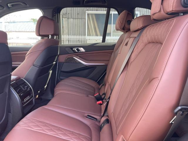 Ｘ５ ｘＤｒｉｖｅ　４０ｄ　Ｍスポーツ　ナビＴＶ　ハーマンカードン　茶革　シートヒーター　ベンチレーション　マッサージ　インテリジェントＳ　ＡＣＣ　ＢＳＭ　ＬＫＡ　ＨＵＤ　３６０°ソフトクローズ　フットトランク　Ｈ／Ｃドリンクホルダー（9枚目）
