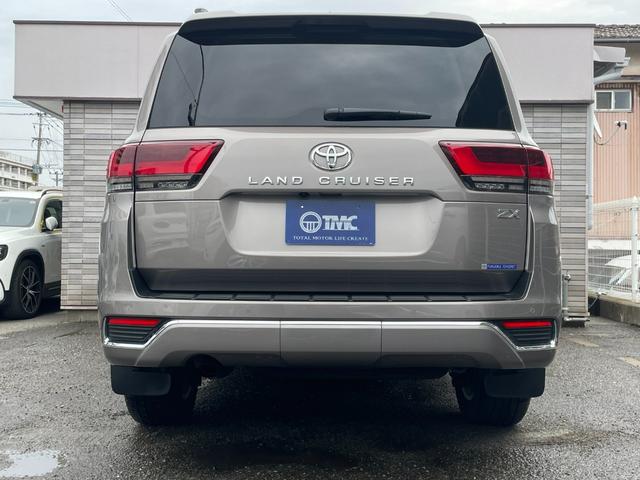 ランドクルーザー ZX ワンオーナー JBLサウンド ベージュ革 リアエンターテイメント クールボックス シートヒーター ベンチレーション ステアヒーター HUD ACC BSM 三眼LEDヘッドライト 全周囲カメラ ETC(5枚目)