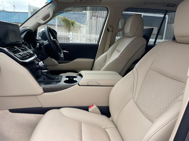 ランドクルーザー ZX ワンオーナー JBLサウンド ベージュ革 リアエンターテイメント クールボックス シートヒーター ベンチレーション ステアヒーター HUD ACC BSM 三眼LEDヘッドライト 全周囲カメラ ETC(6枚目)