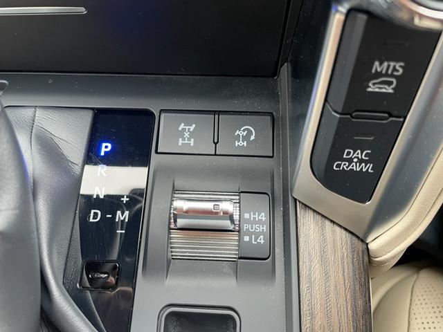 ランドクルーザー ZX ワンオーナー JBLサウンド ベージュ革 リアエンターテイメント クールボックス シートヒーター ベンチレーション ステアヒーター HUD ACC BSM 三眼LEDヘッドライト 全周囲カメラ ETC(15枚目)