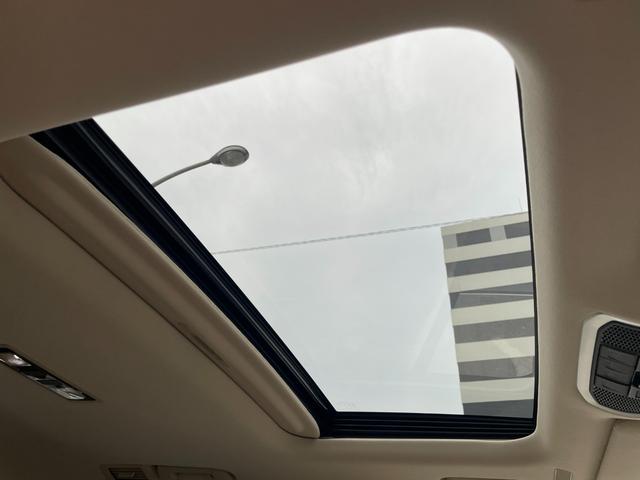 ランドクルーザー ZX ワンオーナー JBLサウンド ベージュ革 リアエンターテイメント クールボックス シートヒーター ベンチレーション ステアヒーター HUD ACC BSM 三眼LEDヘッドライト 全周囲カメラ ETC(18枚目)