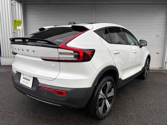 Ｃ４０リチャージ リチャージ　プラスシングルモーター　Ａｐｐｌｅ　ＣａｒｐｌａｙＡｎｄｒｏｉｄＡｕｔｏ　ナビゲーションシステム　プレミアムサウンドオーディオシステム　パワーテールゲート　３６０度ビューカメラ　ガラスルーフ　ワイヤレススマートフォンチャージ（2枚目）