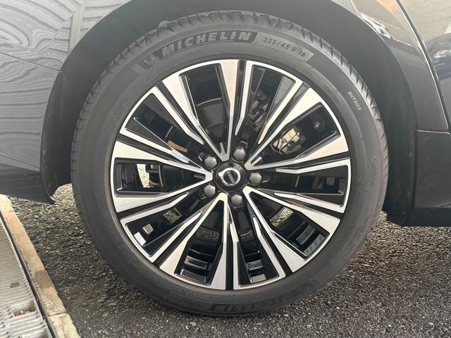 V60 アルティメット B4 harmankardonプレミアムサウンドオーディオシステム フロントシートヒーター Apple CarplayAndroid Auto対応 パワーテールゲート 360度ビューカメラ(22枚目)