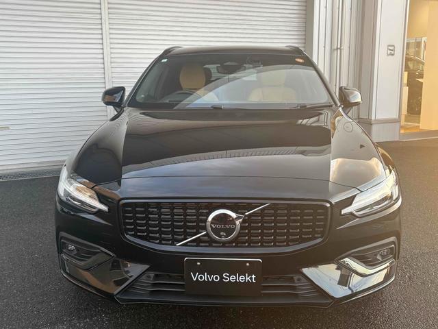 V60 アルティメット B4 harmankardonプレミアムサウンドオーディオシステム フロントシートヒーター Apple CarplayAndroid Auto対応 パワーテールゲート 360度ビューカメラ(39枚目)