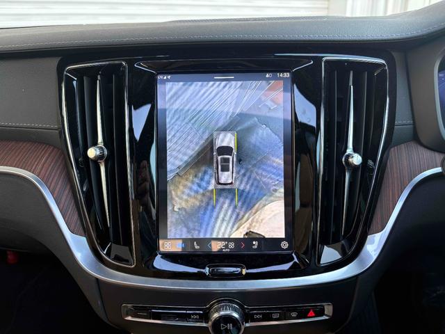 V60 リチャジアルティメットT6AWDプラグインハイブリド パノラマガラスルーフ ウッドパネル 前後純正ドライブレコーダー AppleCarplayAndroidAuto harmankardonサウンドオーディオ パワーテールゲート 360度ビューカメラ(37枚目)