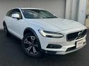 Ｖ９０ 　ガラスルーフ　Ｂ＆Ｗスピーカー　純正１９インチアルミホイール　フロント＆リアシートヒーター　ハンドルヒーター　バックモニター　・フロント障害物センサー　３６０°ビューカメラ　ＳＯＳボタン（3枚目）