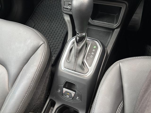 ジープ・レネゲード フルセグTV Carplay アダプティブクルーズコントロール 黒革シートシートヒーター パワーシート ETC2.0 バックカメラ LEDヘッドライト オートハイビーム スマートキーx2(42枚目)