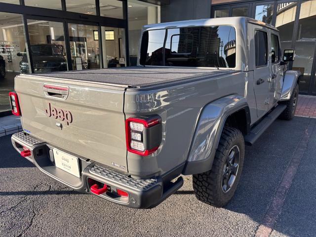 ジープ・グラディエーター ルビコン ワンオーナー 純ナビ Carplay フルセグTV フロント/サイド/バックカメラ 黒革シート シートヒーター アダプティブクルーズコントロール ブラインドスポットモニタ チューブステップ トノカバー(22枚目)