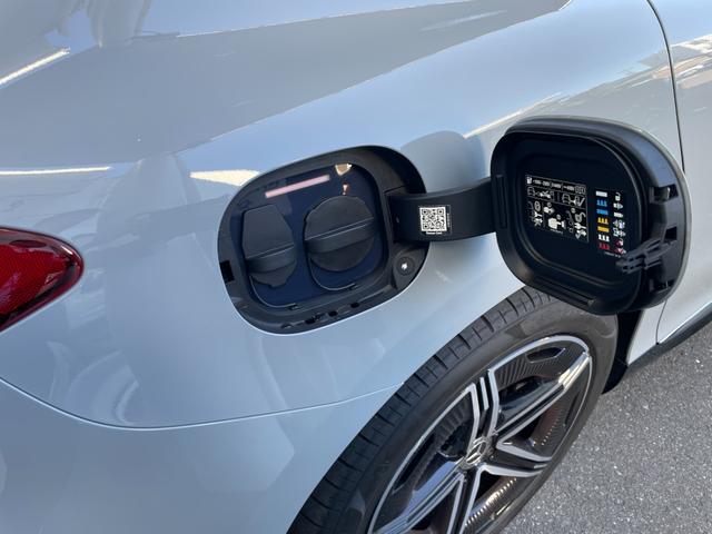 ＥＱＥ ＥＱＥ３５０＋　ＡＭＧラインパッケージ　ＡＭＧラインパッケージ　エクスクルーシブパッケージ　エナジャイジングパッケージ　レーダーセーフティパッケージ　パノラミックスライディングルーフ　ヘッドアップディスプレイ　シートベンチレーター（23枚目）