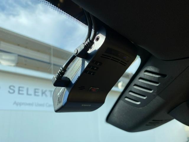 駐車中の録画も可能になりました、純正ドライブレコーダーアドバンスも付属します。