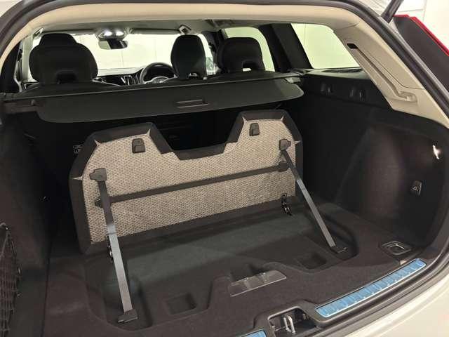 V60 クロスカントリー プラス B5 AWD 4WD 認定中古車・弊社試乗車・黒革・グーグル(15枚目)