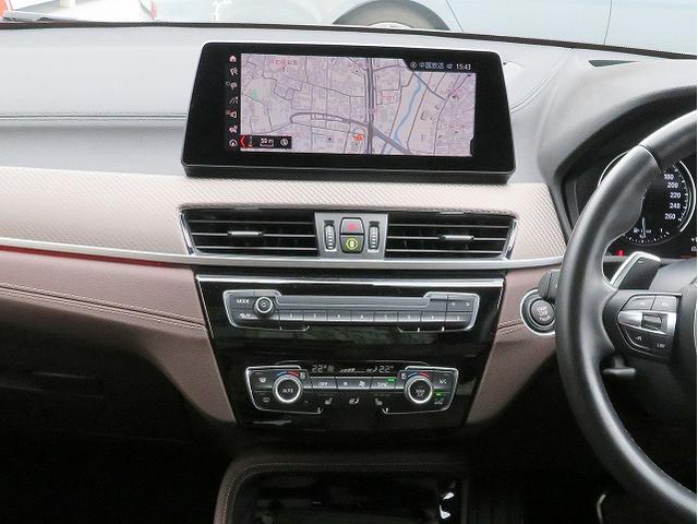 xDrive 20d MスポーツX LEDヘッドライト 20アルミ サンルーフ PDC オートトランク コンフォートアクセス レザーシート 純正ナビ Bカメラ HUD クルーズコントロール レーンディパーチャーウォーニング 禁煙車(7枚目)