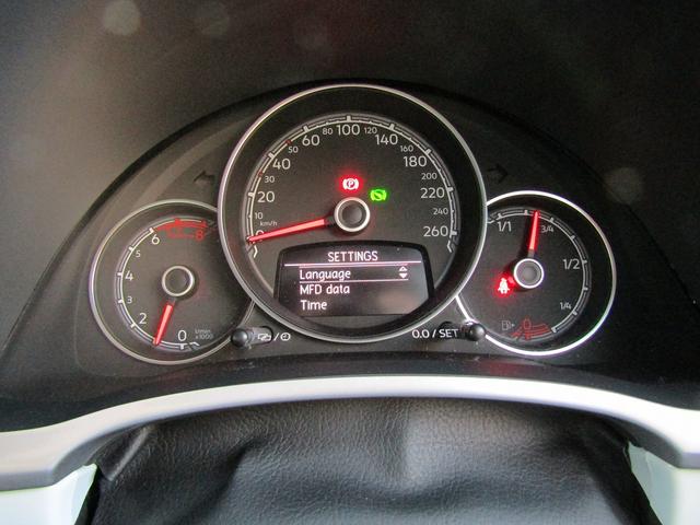 ザ・ビートル デザイン　Ｔｈｅ　Ｂｅｅｔｌｅ　認定中古車　革シート　シートヒーター　Ｂｌｕｅｔｏｏｔｈ　Ａｕｄｉｏ　バックカメラ付き　ＤＶＤ・ＣＤ　ＶＷ　ザ・ビートル　４人乗り（19枚目）