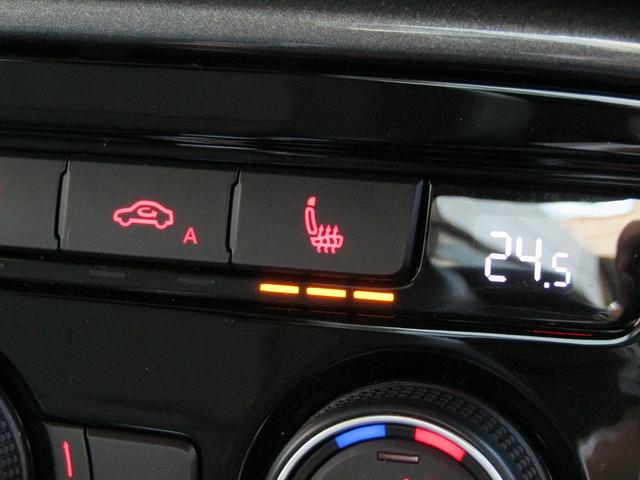 ザ・ビートル デザイン　Ｔｈｅ　Ｂｅｅｔｌｅ　認定中古車　革シート　シートヒーター　Ｂｌｕｅｔｏｏｔｈ　Ａｕｄｉｏ　バックカメラ付き　ＤＶＤ・ＣＤ　ＶＷ　ザ・ビートル　４人乗り（25枚目）