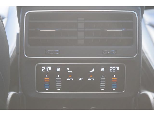 Q7 55TFSIクワトロ 3列シート プライバシーガラス エクステンディッドアルミニウムブラック/ブラックグラスルックコントロールパネル 認定中古車(46枚目)