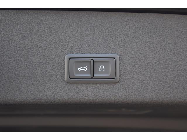 Ｑ８スポーツバック ｅ－トロン ５５ｅ－トロンクワトロ　Ｓライン　ダークＡｕｄｉｒｉｎｇｓ＆ブラックスタイリングＰ　サイレンスＰ　インテリアＰ　１０スポークローターデザイン　アンスラサイトブラック　ポリッシュト（Ａｕｄｉ　Ｓｐｏｒｔ）　試乗車ＵＰ　認定中古車（50枚目）