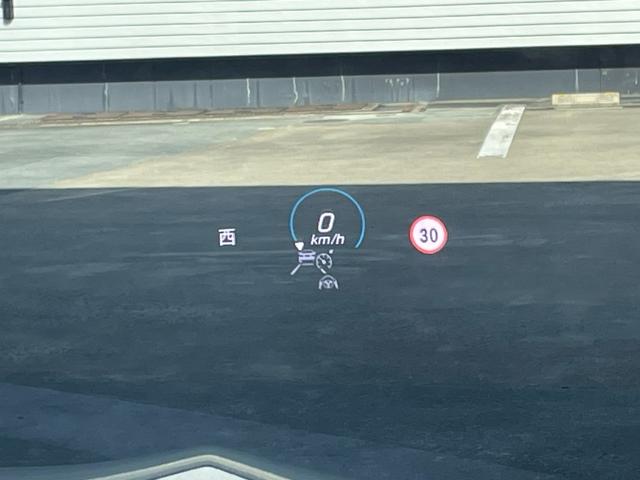 CLAクラス CLA45 S 4マチック+ ポーラーホワイト 19インチAMGツインスポークアルミホイール ベンチレーション パノラミックスライディングルーフ シートヒーター 認定中古車(6枚目)