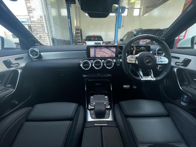 CLAクラス CLA45 S 4マチック+ ポーラーホワイト 19インチAMGツインスポークアルミホイール ベンチレーション パノラミックスライディングルーフ シートヒーター 認定中古車(7枚目)