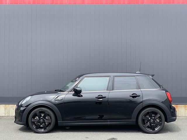 ＭＩＮＩ ＭＩＮＩ