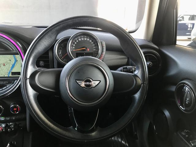 MINI クーパー ワンオーナー禁煙 LEDライト LEDフォグ HDDナビ ブルートゥース USBインターフェース Bカメラ リアPDC コンフォートアクセス 純正15インチアルミホイール ETC UVカットフィルム(25枚目)