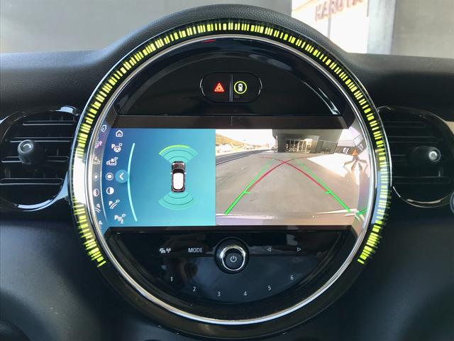 MINI クーパーSD クラシック・トリム ワンオーナー禁煙 LEDライト アップルカープレイ Bカメラ 前後PDC ドライビングアシスト クルーズコントロール MINIドライビングモード ハーフレザーシート ミラーETC 純正17インチアルミ(13枚目)