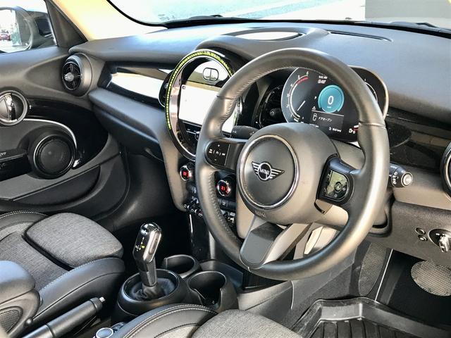 MINI クーパーSD クラシック・トリム ワンオーナー禁煙 LEDライト アップルカープレイ Bカメラ 前後PDC ドライビングアシスト クルーズコントロール MINIドライビングモード ハーフレザーシート ミラーETC 純正17インチアルミ(29枚目)