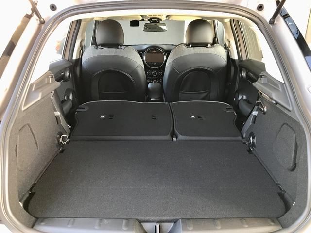 MINI クーパーSD クラシック・トリム ワンオーナー禁煙 LEDライト アップルカープレイ Bカメラ 前後PDC ドライビングアシスト クルーズコントロール MINIドライビングモード ハーフレザーシート ミラーETC 純正17インチアルミ(44枚目)