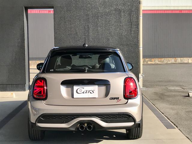 MINI クーパーSD クラシック・トリム ワンオーナー禁煙 LEDライト アップルカープレイ Bカメラ 前後PDC ドライビングアシスト クルーズコントロール MINIドライビングモード ハーフレザーシート ミラーETC 純正17インチアルミ(67枚目)