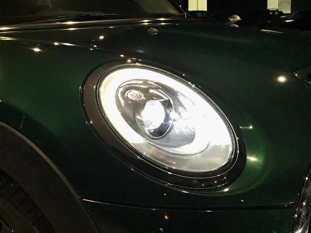 �f�C���C�g�y�уw�b�h���C�g�_����