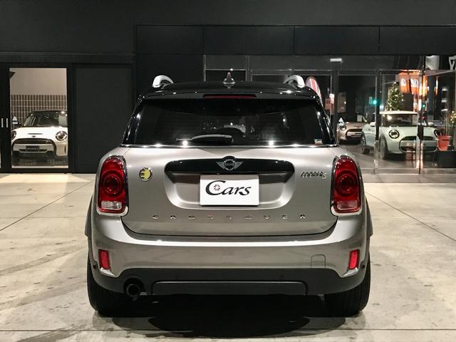 ＭＩＮＩ クーパーＳ　Ｅ　クロスオーバー　オール４　ワンオーナー禁煙　ＡＬＥＤライト　ＬＥＤフォグ　ナビ　Ｂカメラ　リアＰＤＣ　ＡＣＣ　ヘッドアップディスプレイ　Ｆ左右電動シート　ＣＡＢＡＮＡシートカバー　ミラーＥＴＣ　純正１８インチブラックアルミ（3枚目）