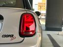 クーパーSD クラシック・トリム ワンオーナー禁煙 LEDライト アップルカープレイ Bカメラ 前後PDC ドライビングアシスト クルーズコントロール MINIドライビングモード ハーフレザーシート ミラーETC 純正17インチアルミ(62枚目)