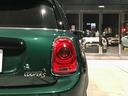 クーパーＳ　禁煙車　ＬＥＤライト＆フォグ　ＨＤＤナビ　バックカメラ　ＰＤＣ　コンフォートアクセス　ミラーＥＴＣ　純正１７インチブラックアルミ（57枚目）