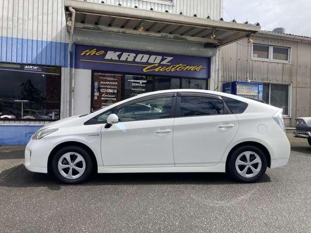 プリウス Ｓ　スマートキー　ＥＴＣ　ＨＶバッテリー交換（2枚目）