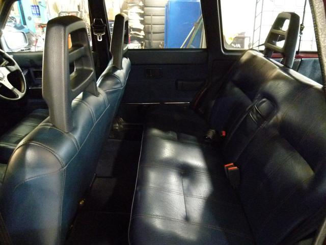 240ワゴン 240GLワゴン 当店買取車両 シート本革仕様変更 純正16インチホイル タイベル ウオーターポンプ タイヤ交換渡し(25枚目)