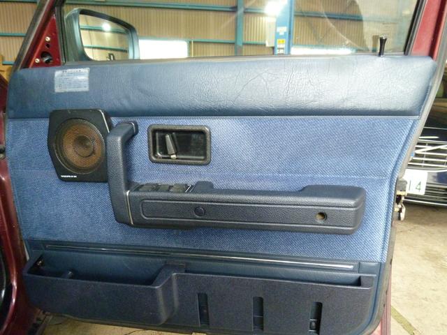 240ワゴン 240GLワゴン 当店買取車両 シート本革仕様変更 純正16インチホイル タイベル ウオーターポンプ タイヤ交換渡し(35枚目)