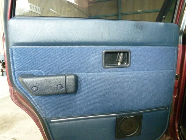 240ワゴン 240GLワゴン 当店買取車両 シート本革仕様変更 純正16インチホイル タイベル ウオーターポンプ タイヤ交換渡し(38枚目)