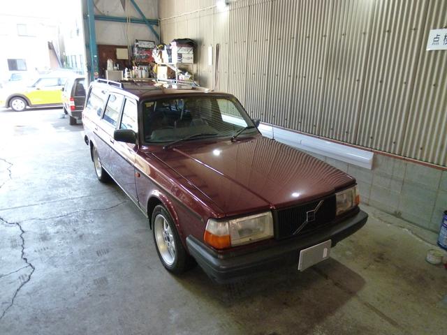 240ワゴン 240GLワゴン 当店買取車両 シート本革仕様変更 純正16インチホイル タイベル ウオーターポンプ タイヤ交換渡し(45枚目)