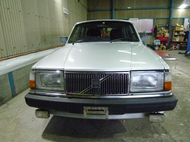 ２４０ワゴン ２４０ＧＬワゴン　１４インチアルミホイル　フォグライト　タイベル　ウオーターポンプ交換渡し（36枚目）