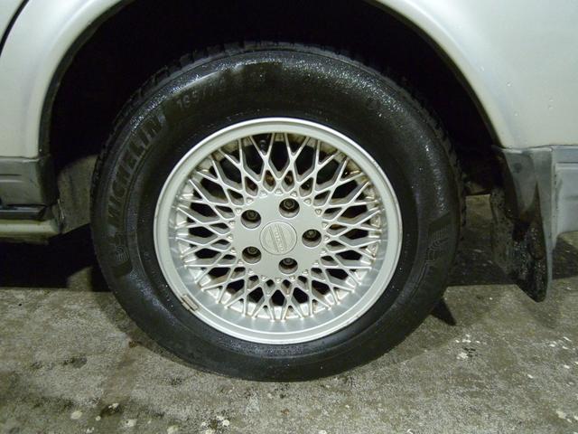 ２４０ワゴン ２４０ＧＬワゴン　１４インチアルミホイル　フォグライト　タイベル　ウオーターポンプ交換渡し（44枚目）