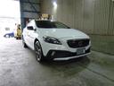 Ｖ４０ クロスカントリー　Ｔ５　ＡＷＤ　ｂｌｕｅｔｏｏｔｈ対応純正ナビ　バックカメラ　追突軽減装置　コーナーセンサー　ＥＴＣ　１７インチ純正ホイル　保証付き（3枚目）