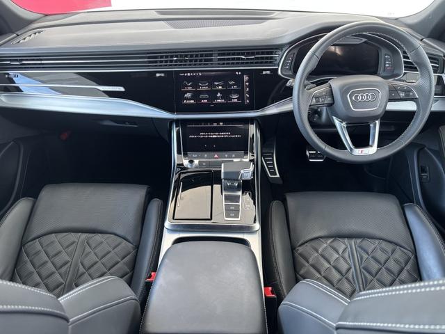 Ｑ８ ５５　ＴＦＳＩ　ｑｕａｔｔｒｏ（10枚目）
