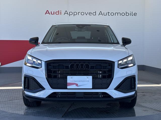 Q2 35TFSIアドバンスド(2枚目)